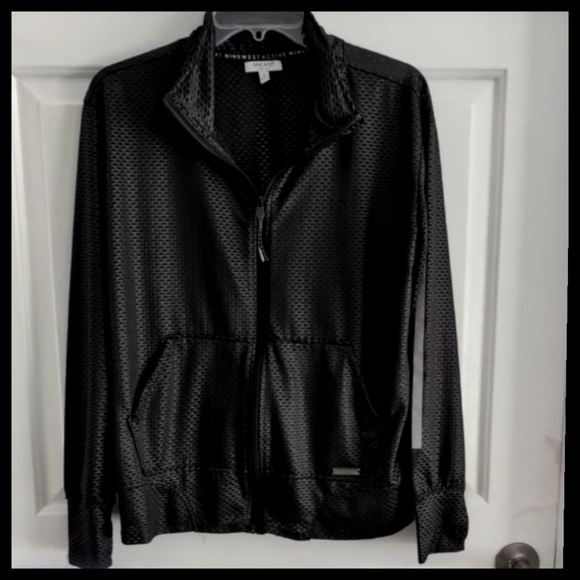 Nine West Jackets & Blazers - Nine West Active Iacket.Activewear Lightweight Jacket Black Small Athleisurwear